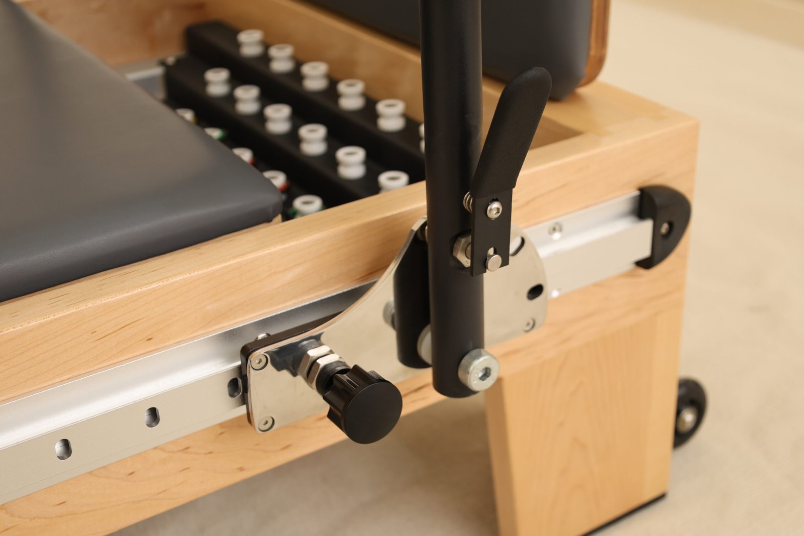 Premium Oak Pilates Reformer Details
