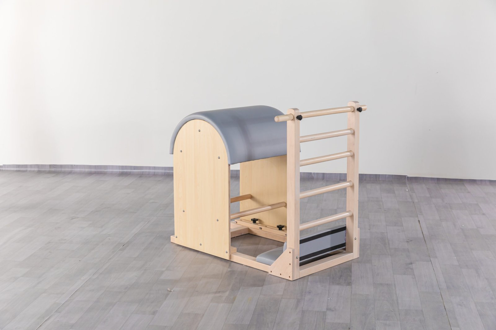 Maple Wooden Ladder Barrel